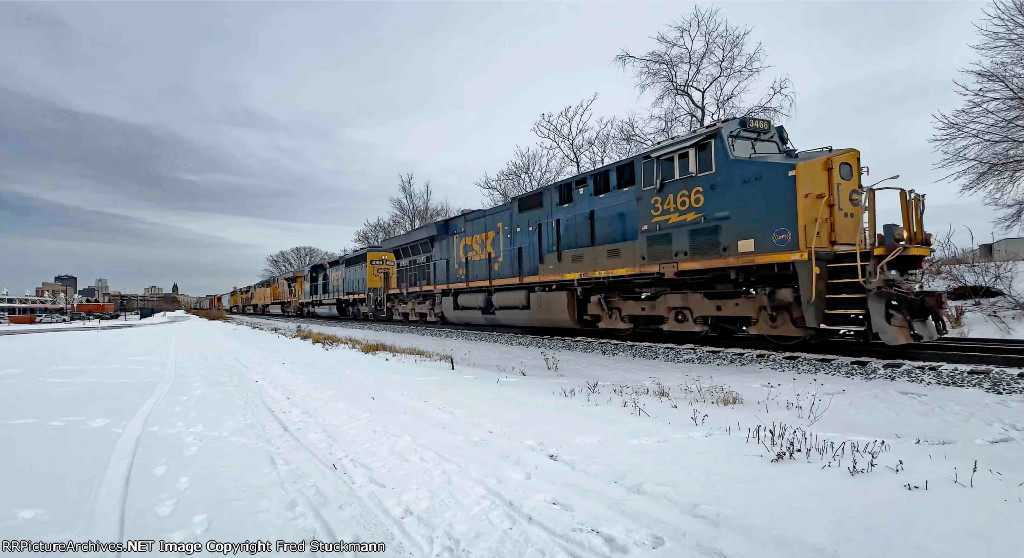 CSX 3466 leads M369.